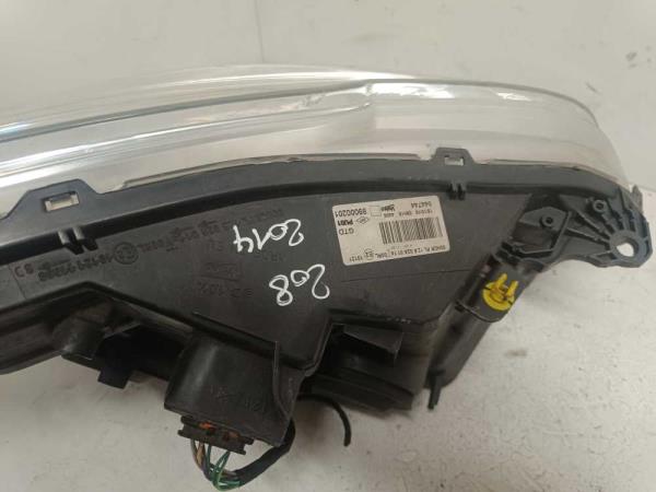 PHARE GAUCHE PEUGEOT 208 03/2012-07/2015 - Vue 3